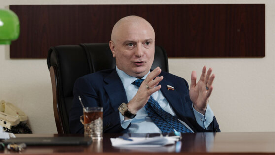    В Совете Федерации объяснили: военное положение не отменяет моратория на смертную казнь Артем Путинцев