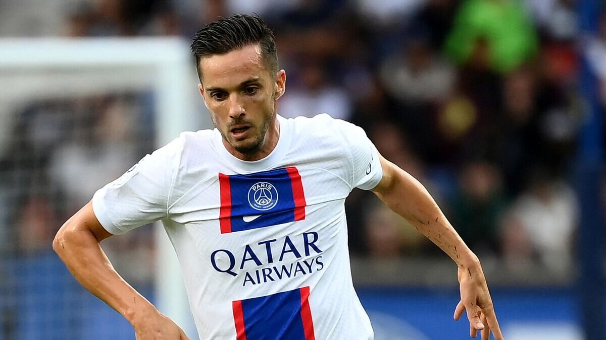    Футболист "ПСЖ" Пабло Сарабия© AFP 2023 / FRANCK FIFE