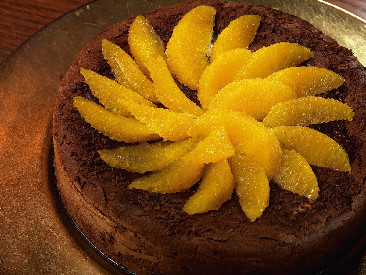    Трюфельный пирог с засахаренным сельдереем