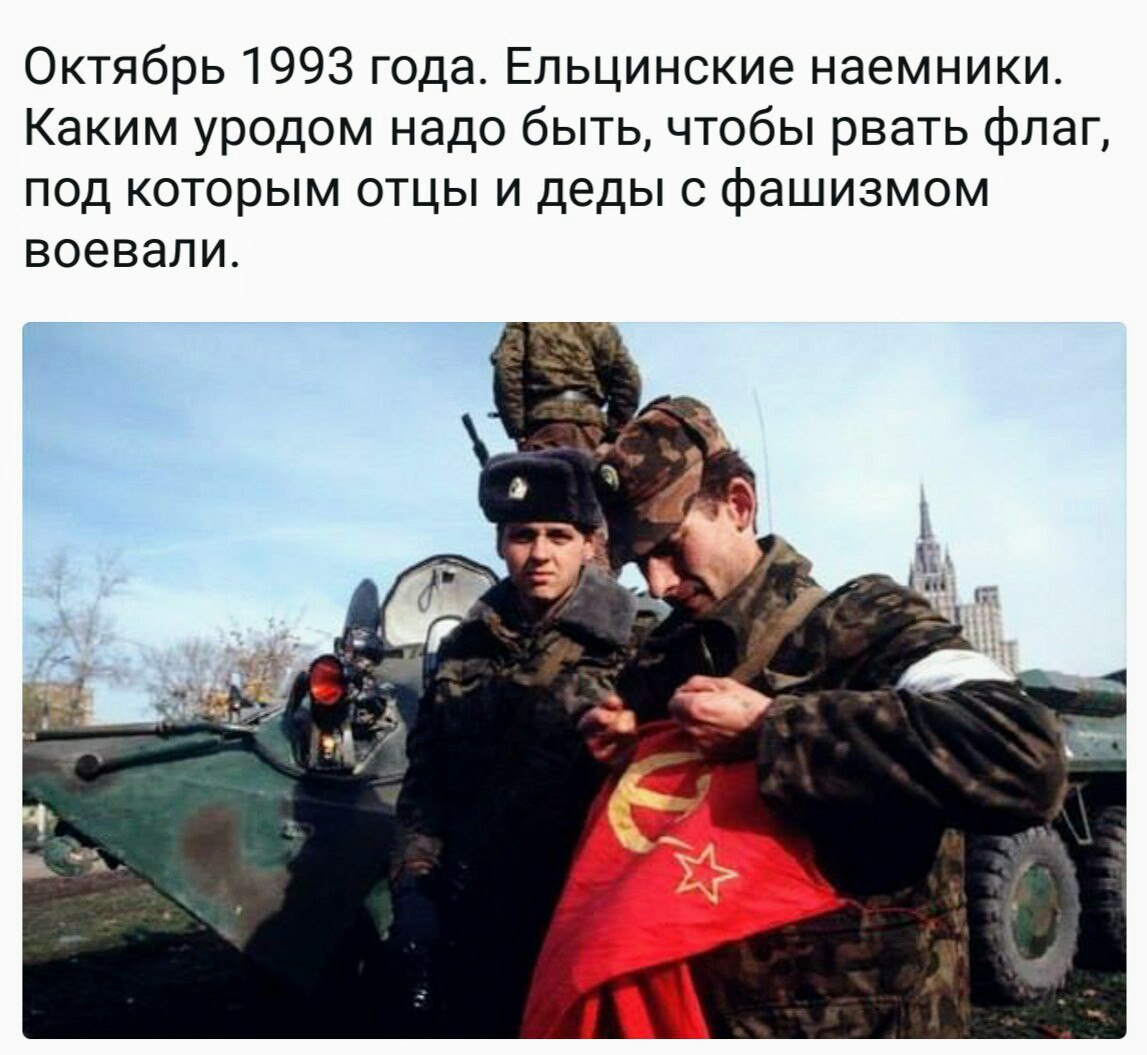 Человек рвет бумагу. Вырвал разорвал. Руки рвут бумагу. Разрывание бумаг руками. Вырвал разорвал.