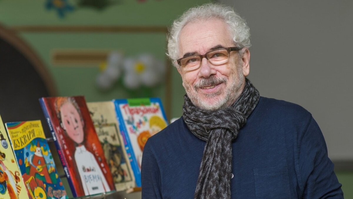 Михаил Яснов