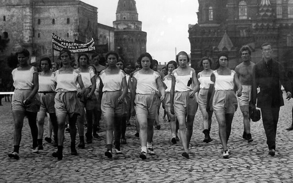 Каким было женское белье в СССР (много фотографий) | Историческая ...