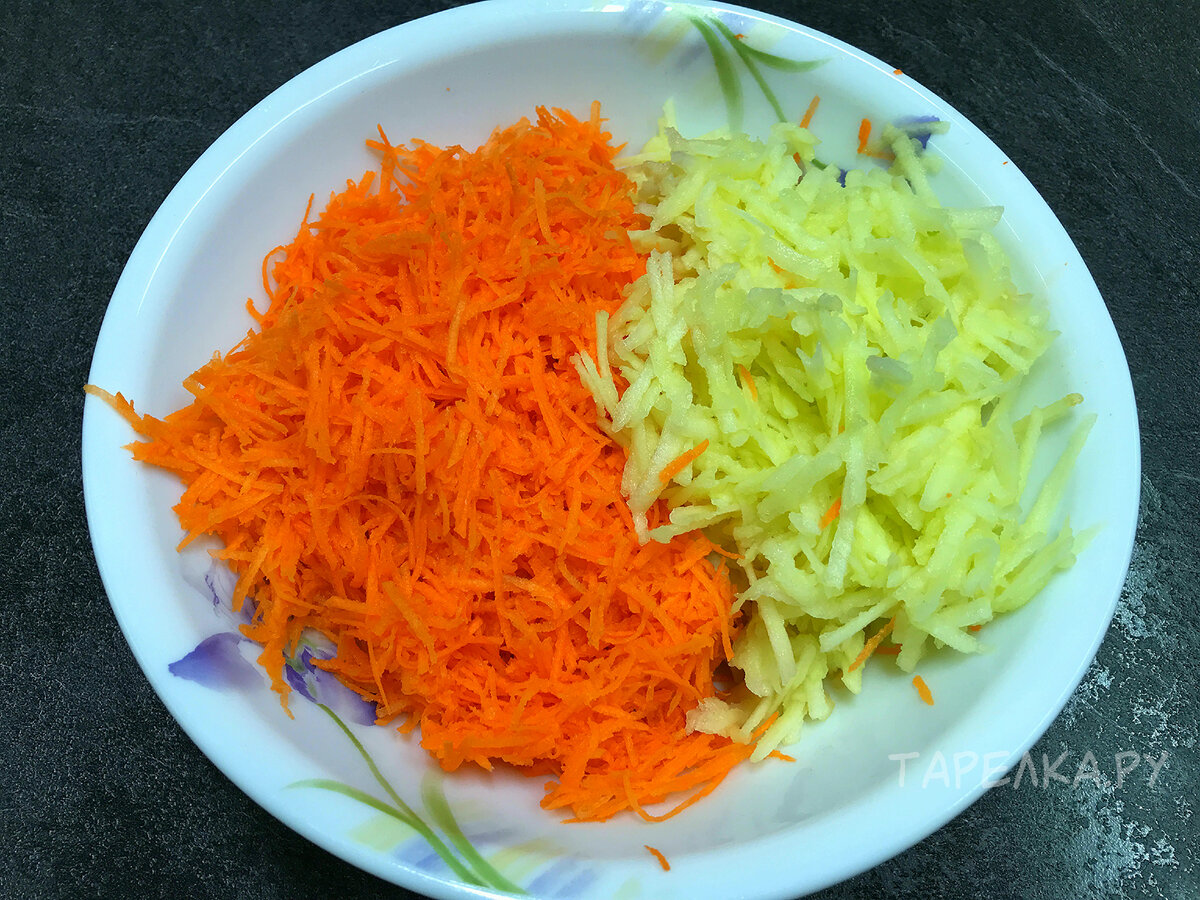 Добавила всего один необычный ингредиент в салат из моркови и удивила вкусом всю семью