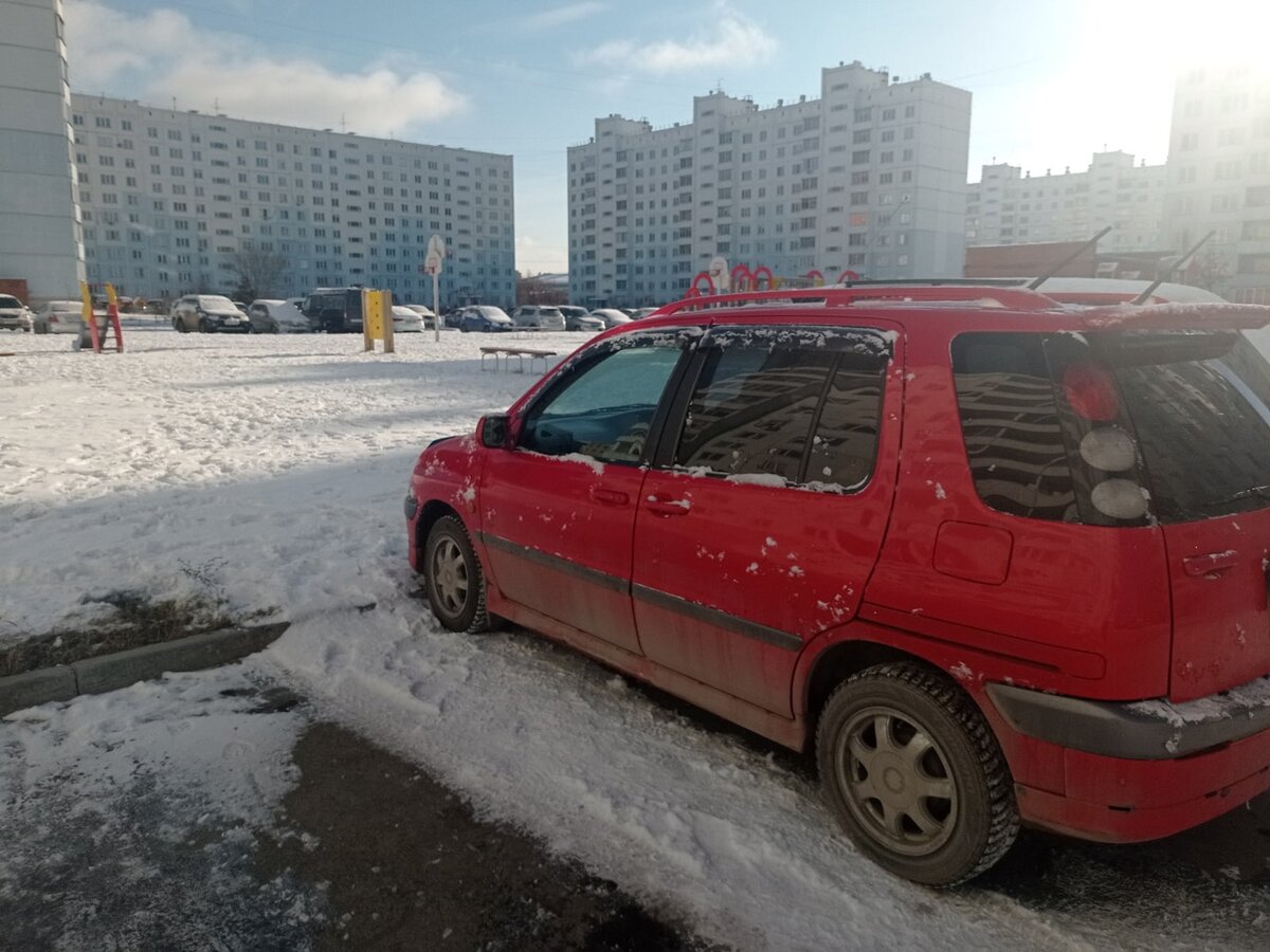 Здравствуйте товарищи, два рабочих дня выпали из рабочей колеи,решил загнать авто своё тойота раум что с правильным рулём 99 года на обследование, а именно появился стук со стороны двигателя.