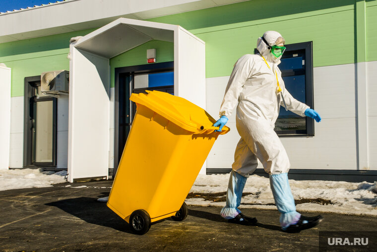    Потенциально опасные продукты были изъяты и уничтожены