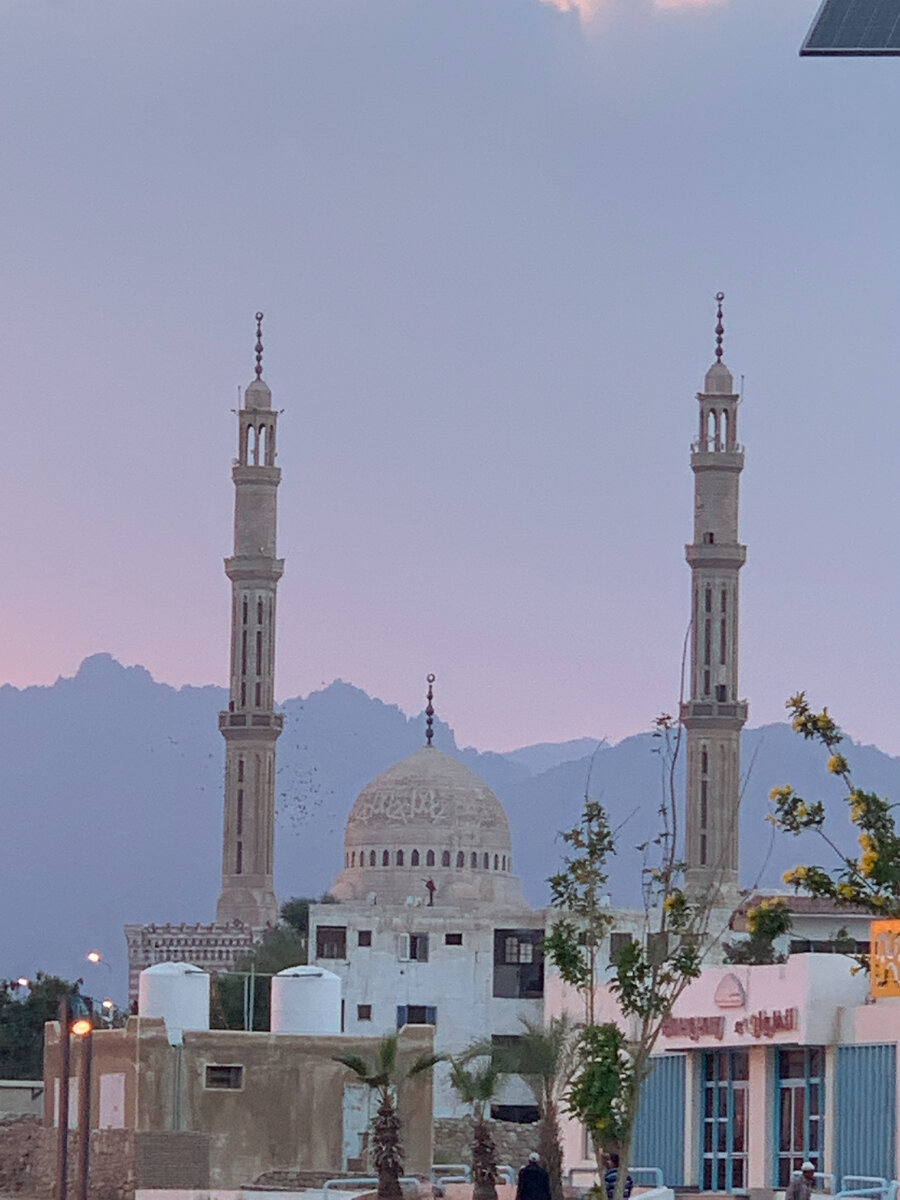 Каждая мечеть уникальна по своему