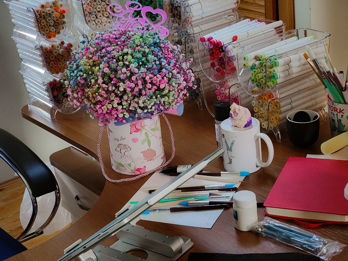 Мой рабочий стол и беспорядок