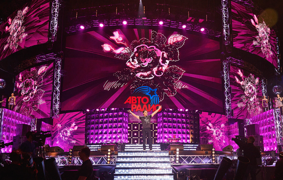 Супердискотека 90-х 2018. Золото дискотек хиты 80х-90х. Концерт супердискотека 90х. Супердискотека 90-х 2021 москва. Супердискотека 90-концерт.