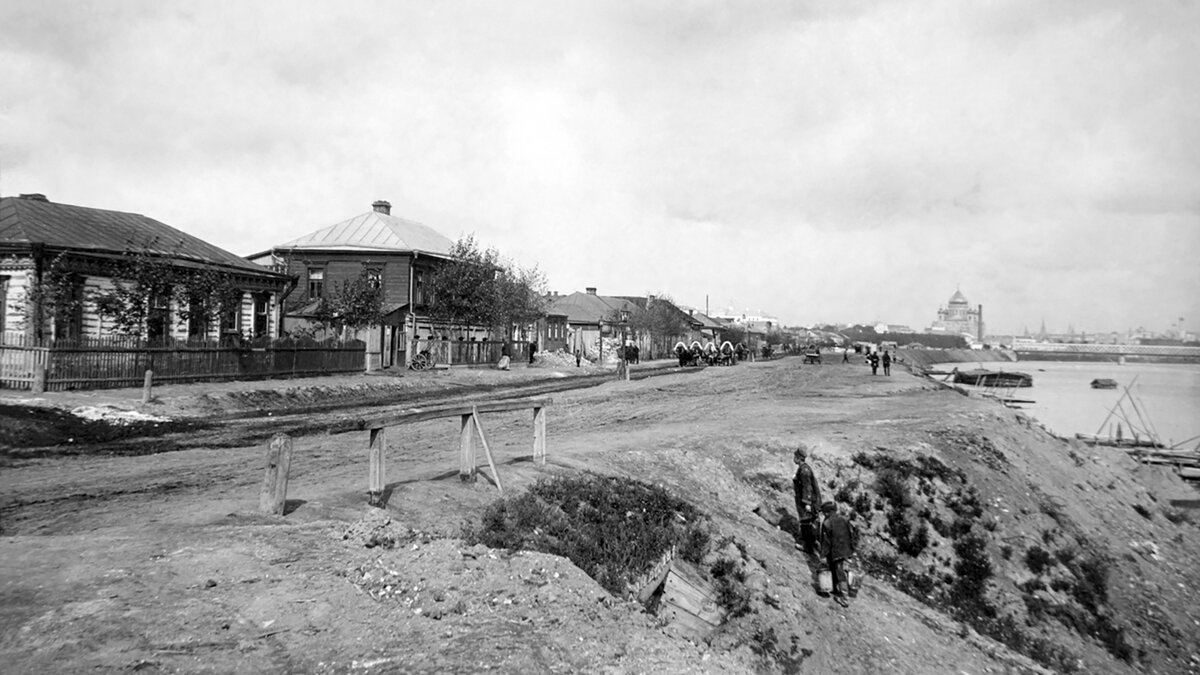 Хамовническая набережная в дореволюционные годы. Источник: mos-time.ru