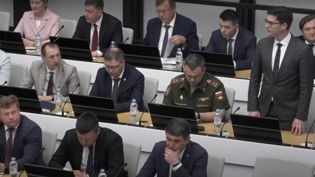     Ранее в Башкирии простились с 64-летним главой Башстста Акрамом Ганиевым.