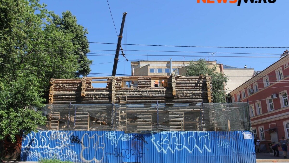     Власти обещают завершить работы по восстановлению пяти домов, имеющих статус ОКН, в Нижнем Новгороде до конца текущего года. Подробнее об этом рассказали в региональном УГО ОКН при ответе на запрос NewsNN.