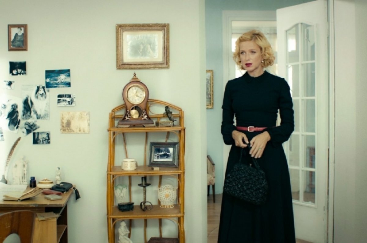    Ирина Гринёва рассказала, как подбирала наряды для роли Любови Орловой