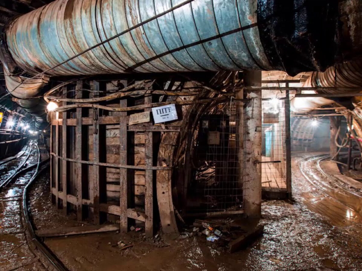 Схема секретного метро 2. Схема секретного метро 2. Метро 2 москва секретное метро схема. Метро до зари. Метро до зари.