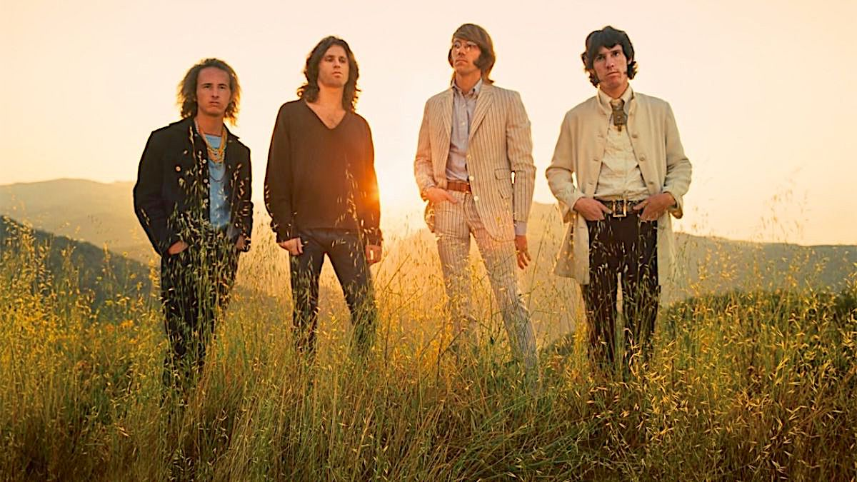 We are the people waiting for. The Doors 1968. Doors 1967 album. The Doors waiting for the Sun 1968. Дорс группа.