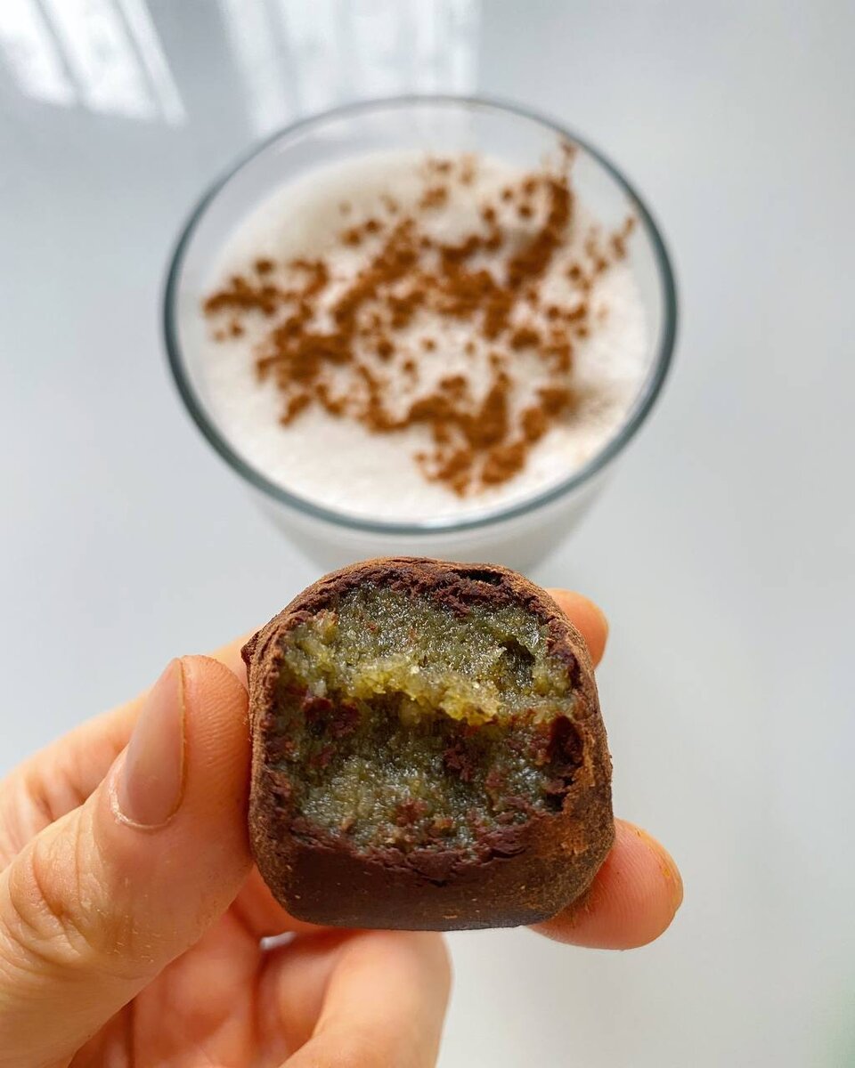 Конфеты из фиников и тыквенных семечек