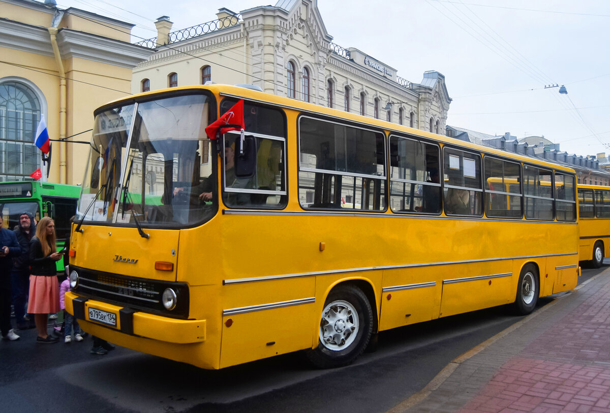 Желтый икарус фото Жёлтый Ikarus 260 и 280 - Любимый автобус нашего детства PRO AUTO NEWS Дзен
