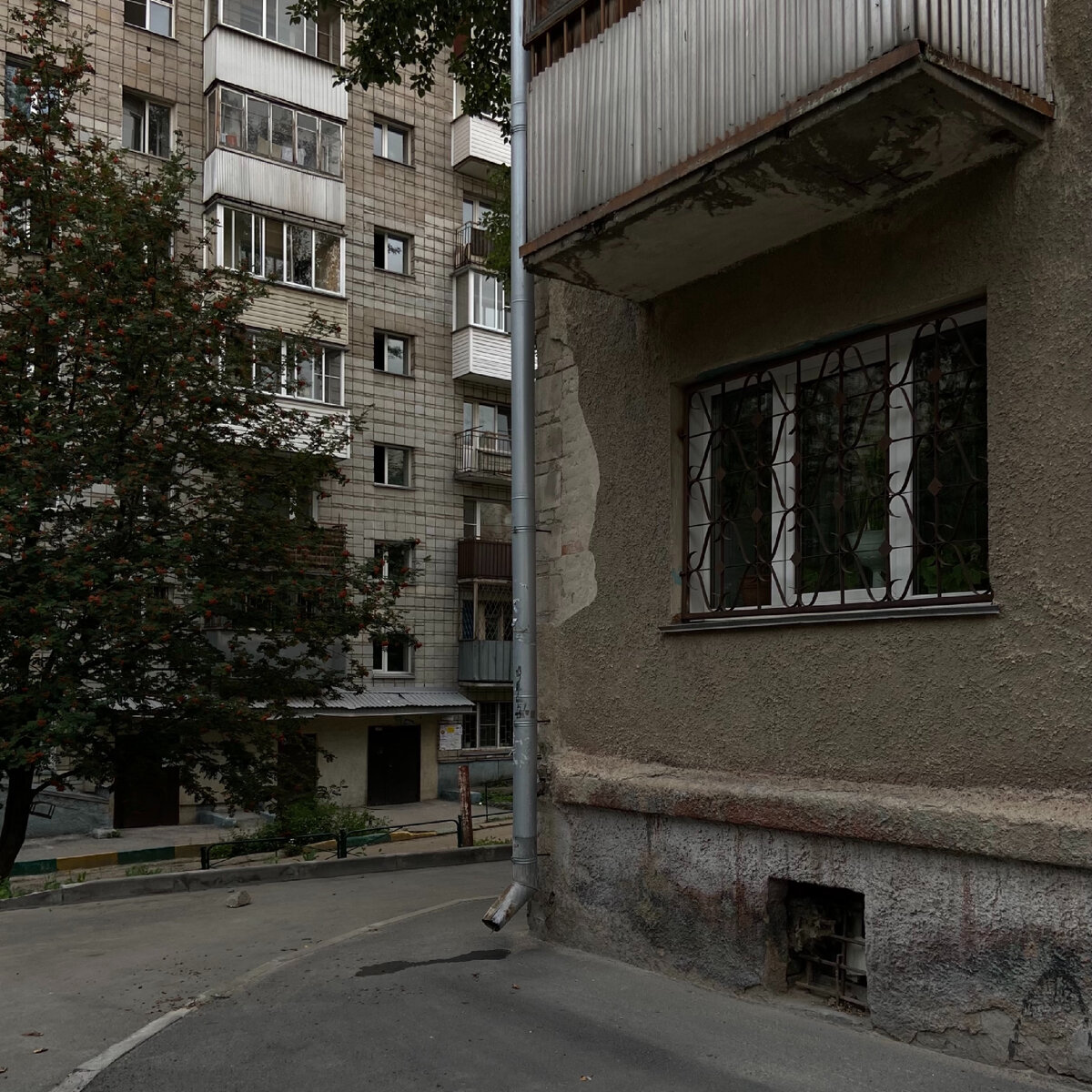 Я живу в самой обычной трёшке