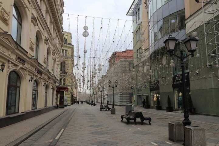 Пустынная улица Москвы во время локдауна. Источник: https://pixabay.com 
