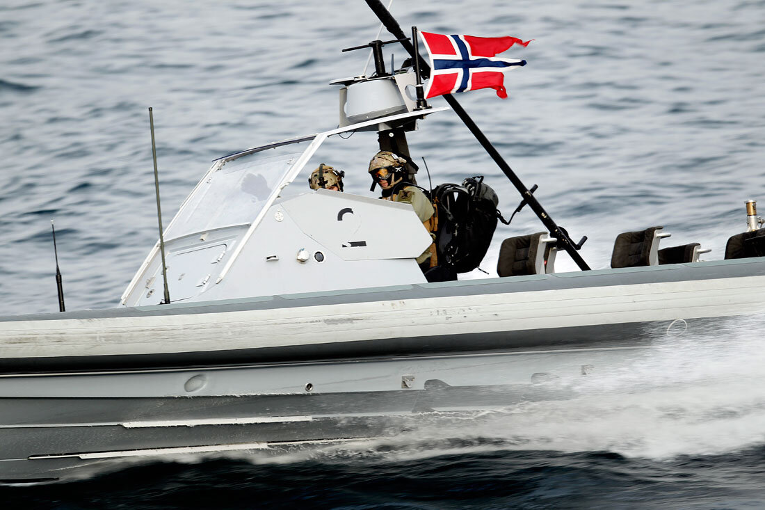 Кадры подготовки ВС Норвегии к учениям "Cold Response - 2022"