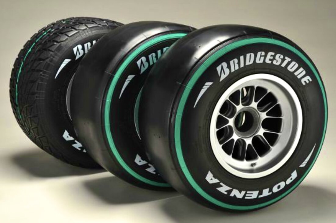 Колеса ф1. Pirelli tyres f1. Pirelli tyres f1. Шинами pirelli ф1. Пирелли ф1.