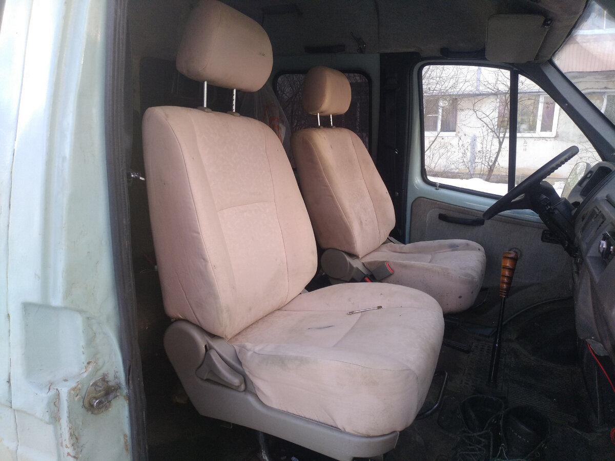 Сиденья от Chery Fora