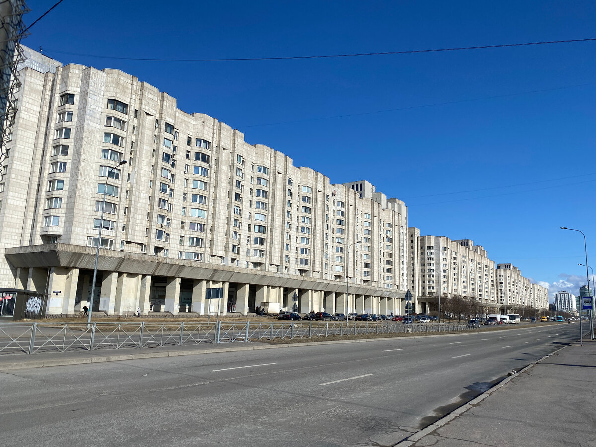 Самый длинный дом в Петербурге