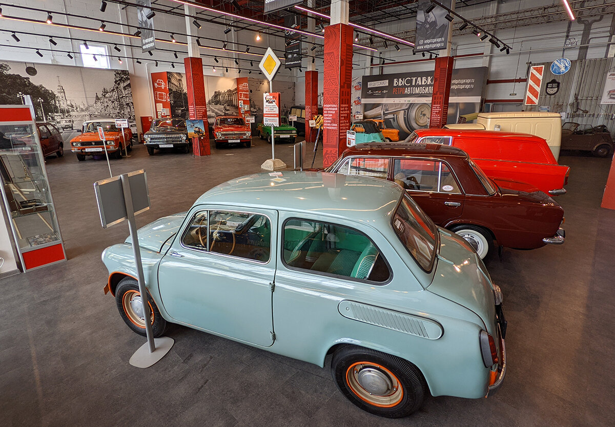 общий вид на ретроавтомобили