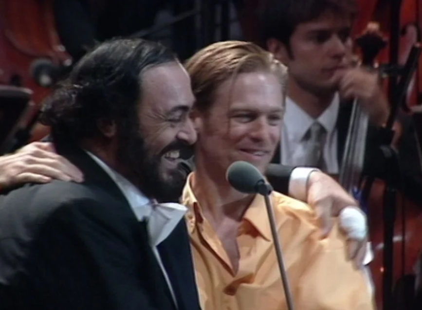 Лучано Паваротти и Брайн Адамс Яндекс Картинки