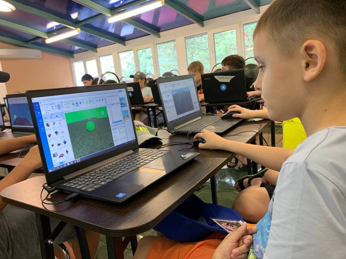 Разработка игры в Roblox  с использованием языка Lua