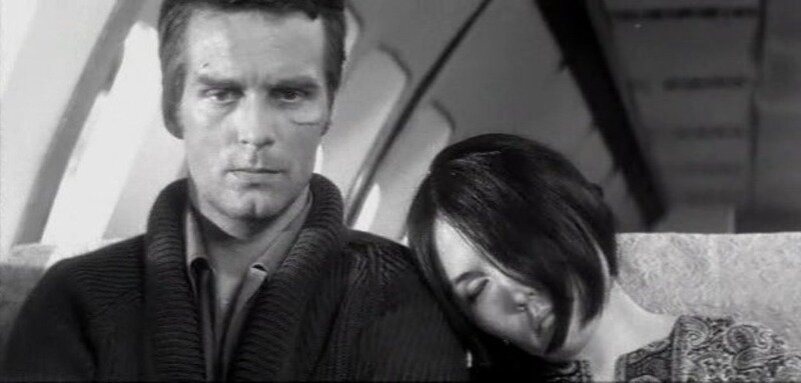 Кадр из фильма "Хроника ночи" взят для иллюстрации из Яндекс Картинки.