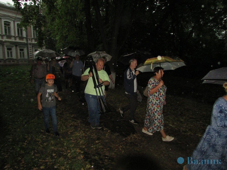 Нелегка доля поэтов в Вязниках.