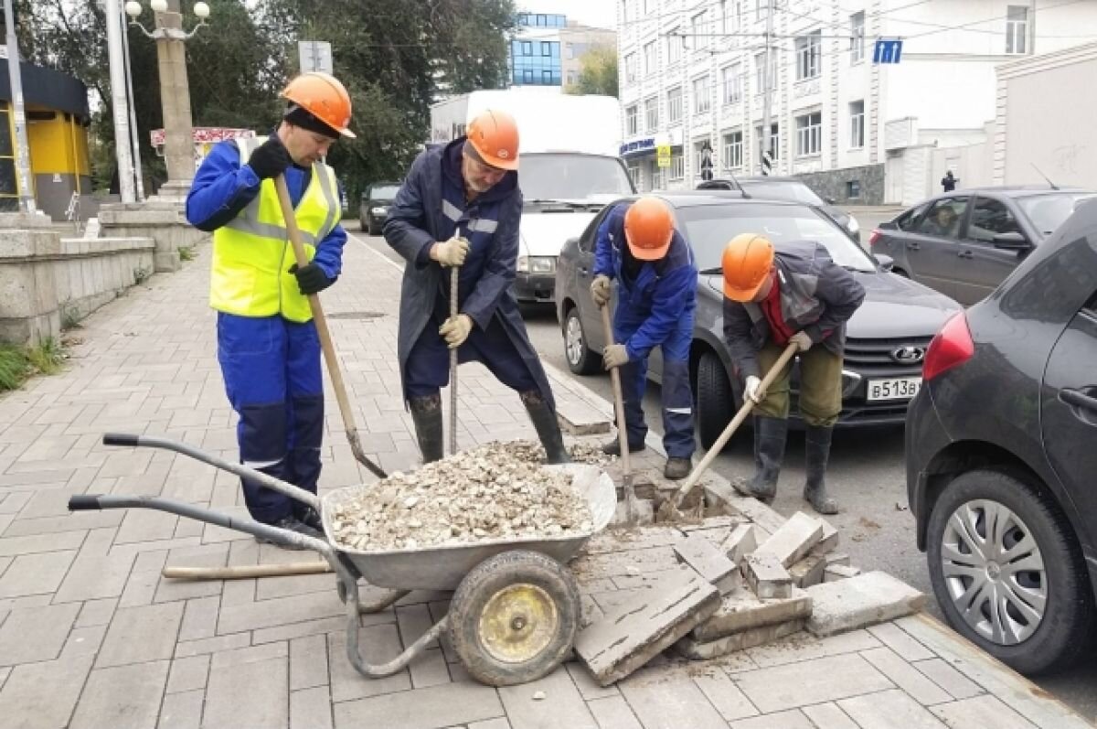    В зоне стройки метро ставят аншлаги, информационные щиты и дорожные знаки
