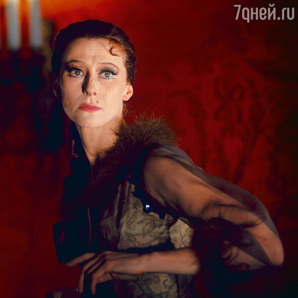   Майя Плисецкая в роли Анны Карениной в балете «Анна Каренина». 1972 г. РИА Новости
