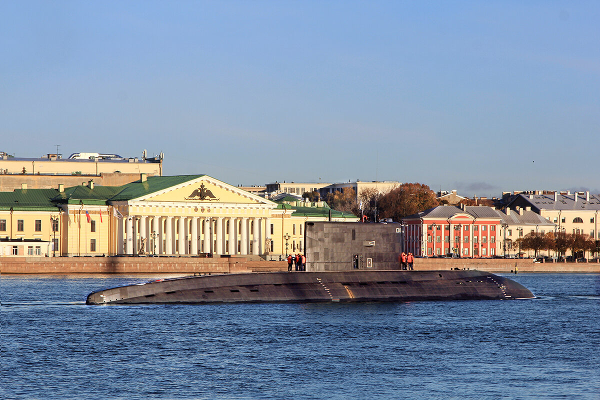 Адмиралтейские верфи (входят в ОСК) завершили морскую часть государственных испытаний ДЭПЛ "Уфа"