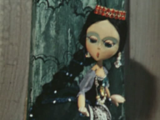 Кадр из фильма "Малахитовая шкатулка" взят для иллюстрации из Яндекс Картинки.  