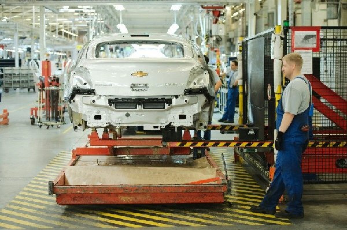    Петербургский автодилер хочет взыскать 1,4 млрд. с «General Motors»