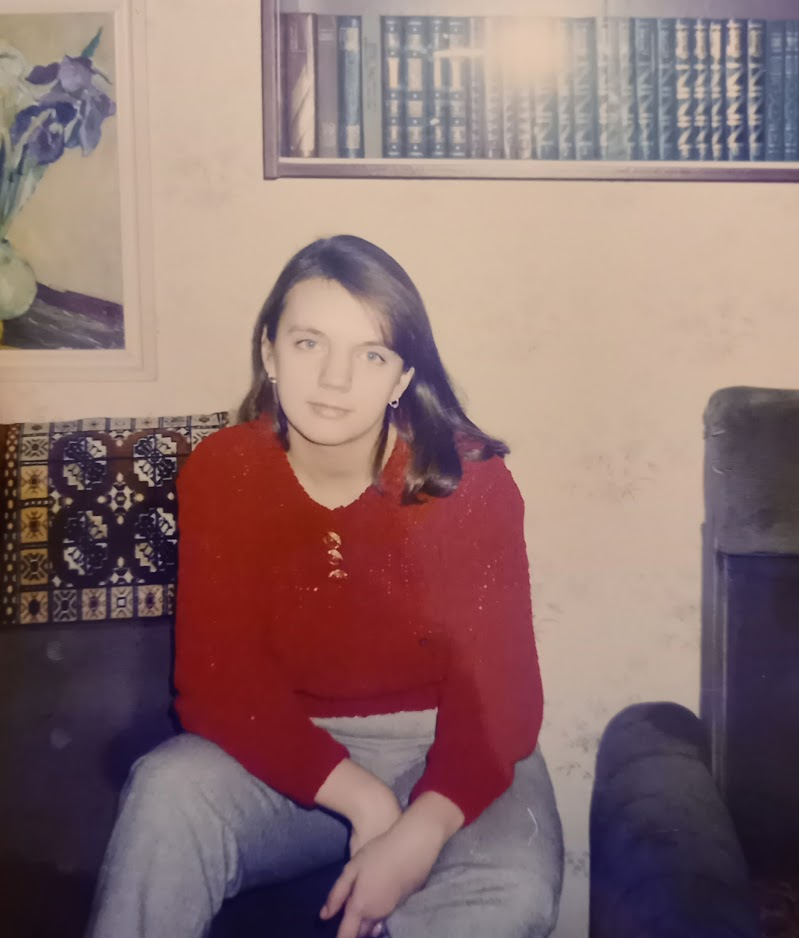 Я в 16 лет: дома у подруги.