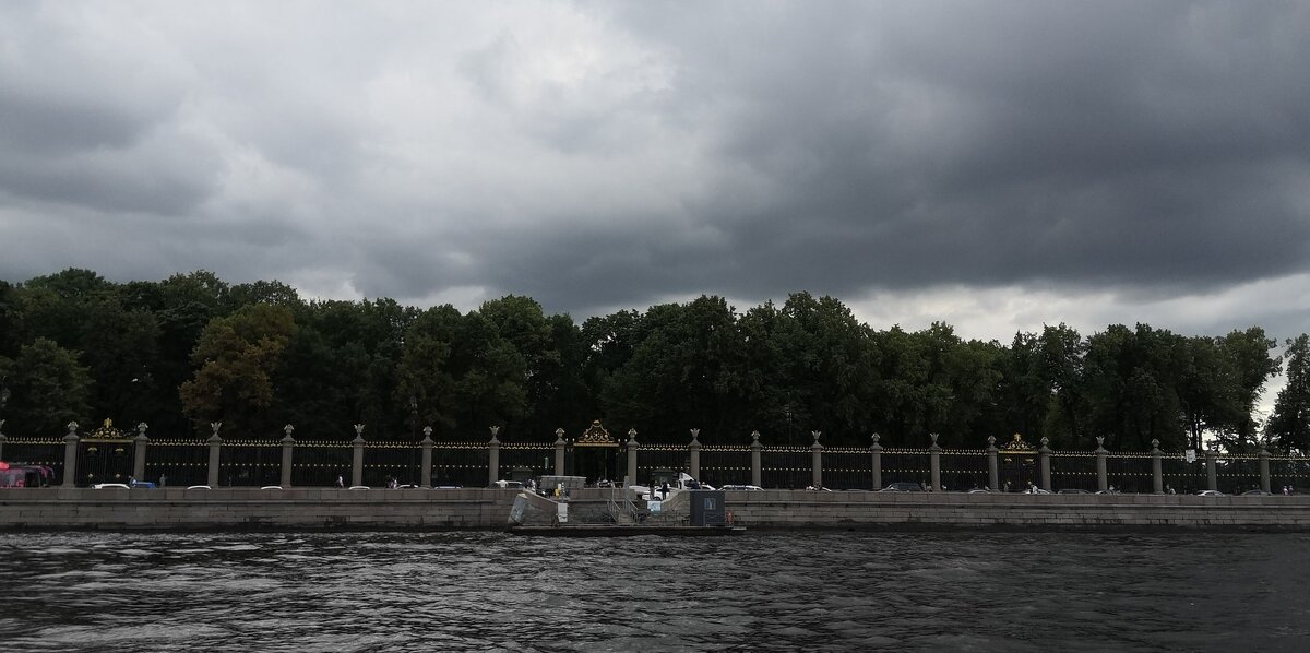 Городской причал "Летний сад"