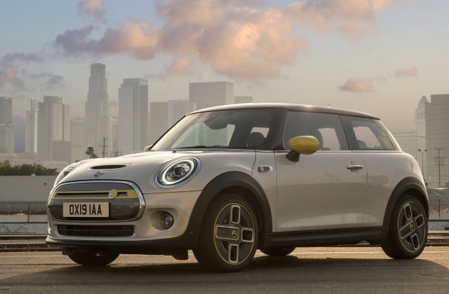                                                Mini Cooper Electric Hardtop