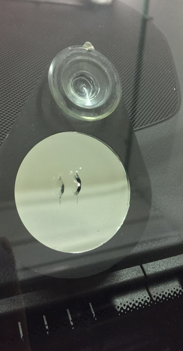 Сколов нет. Алтуфьевское шоссе 50 детейлинг. Оклейка капота алюминиевым скотчем. Авто. Полимер для проливки трещин на стекле.