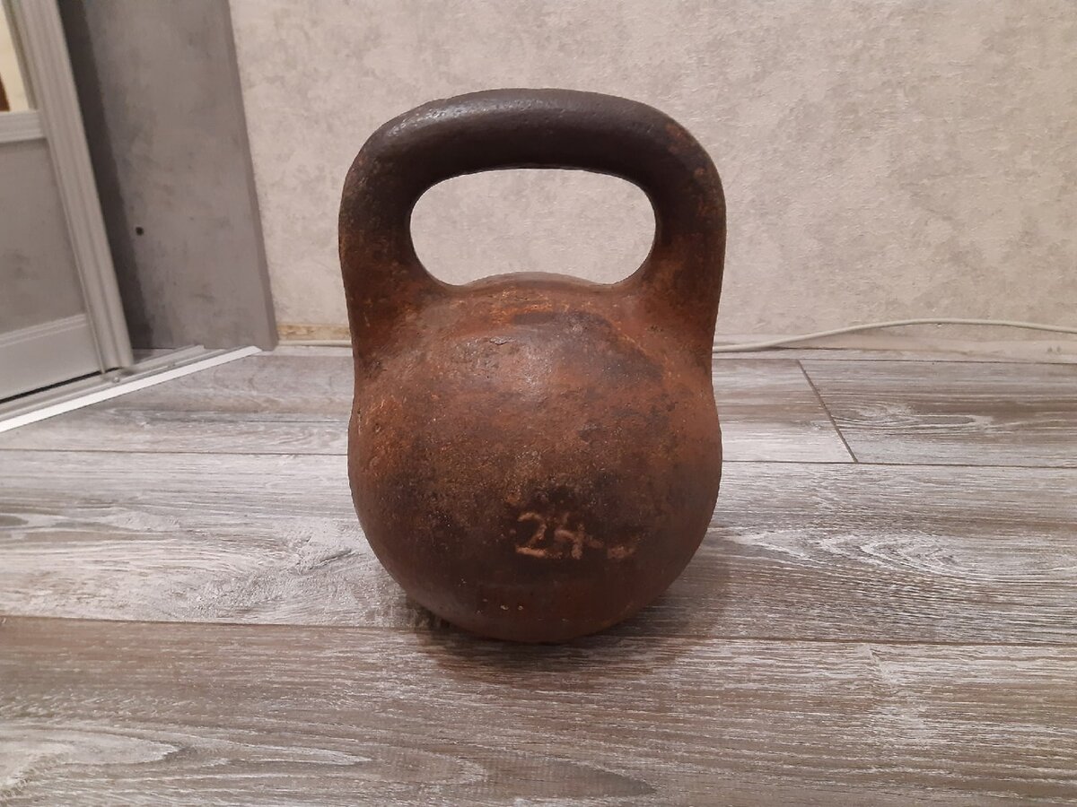 Спорт инвентарь - Гиря 24 кг