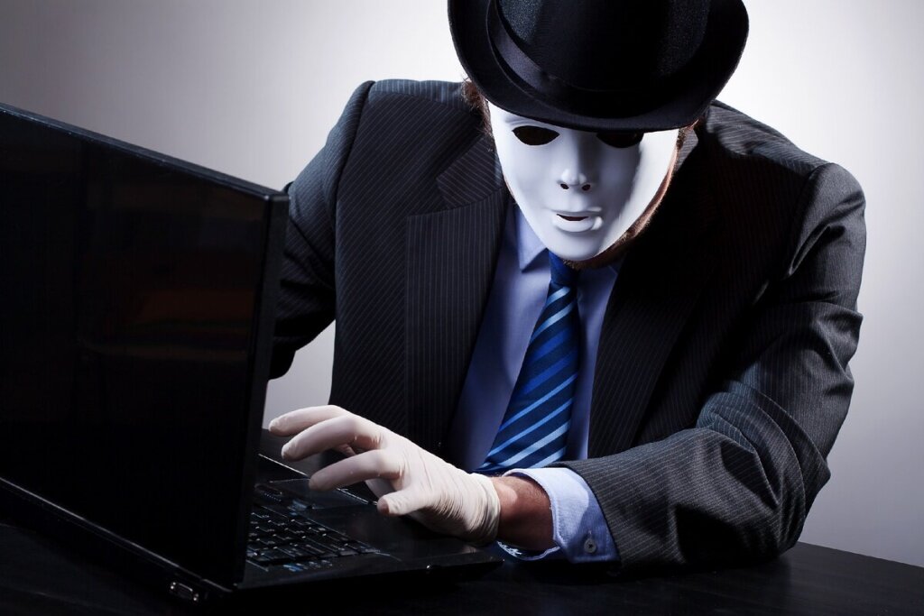 В Тверской области полицейские снова предостерегают от мошенников