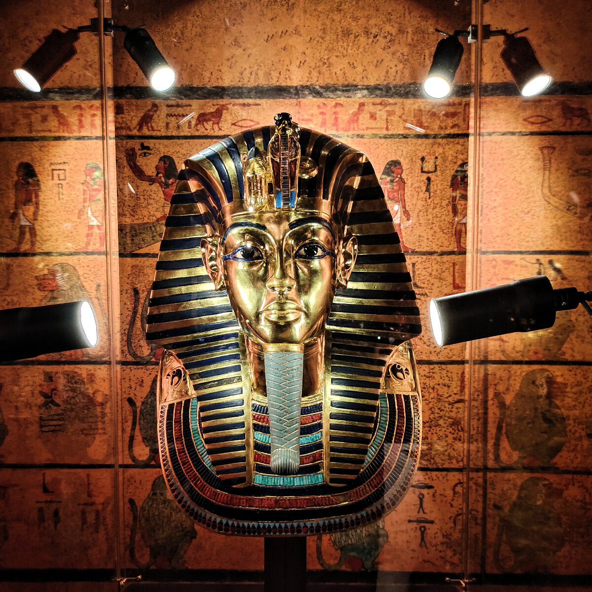 Погребальная маска