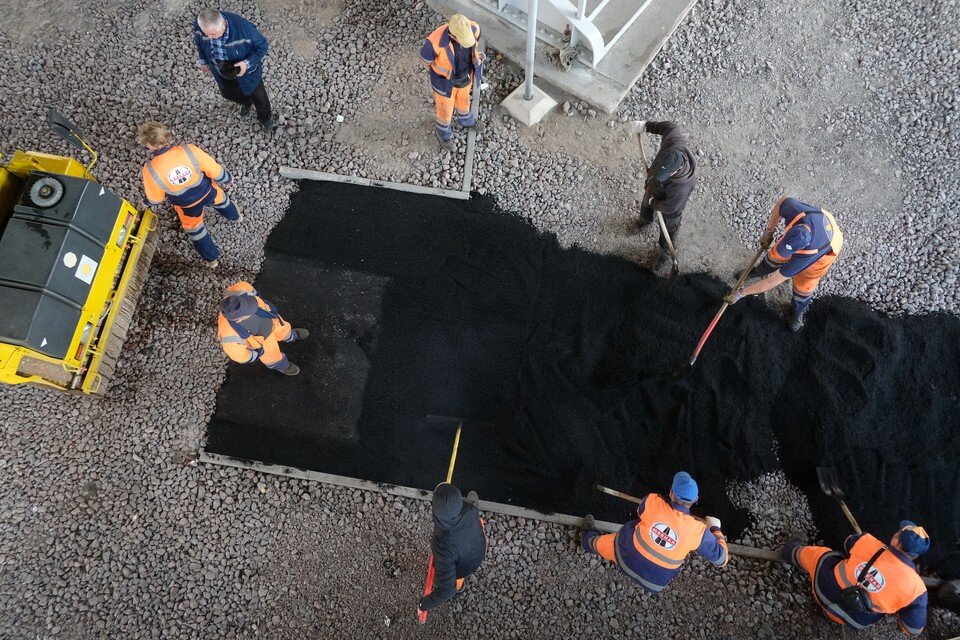     Проезд по проспекту Тореза и Петровской аллее в Петербурге закроют со 2 сентября Артем КИЛЬКИН