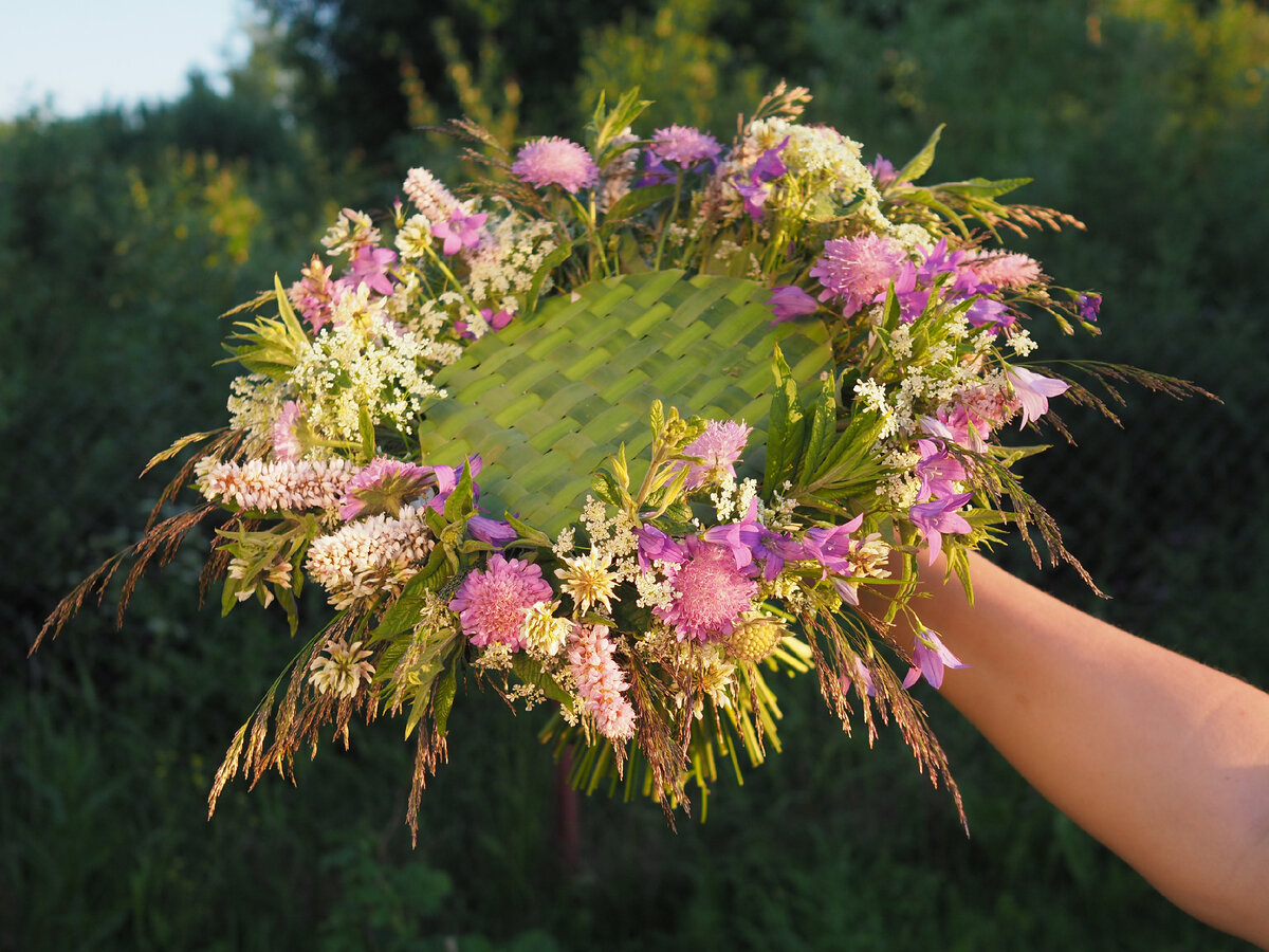 Букет на каркасе плетёнка из рогоза. Автор Olka_flora