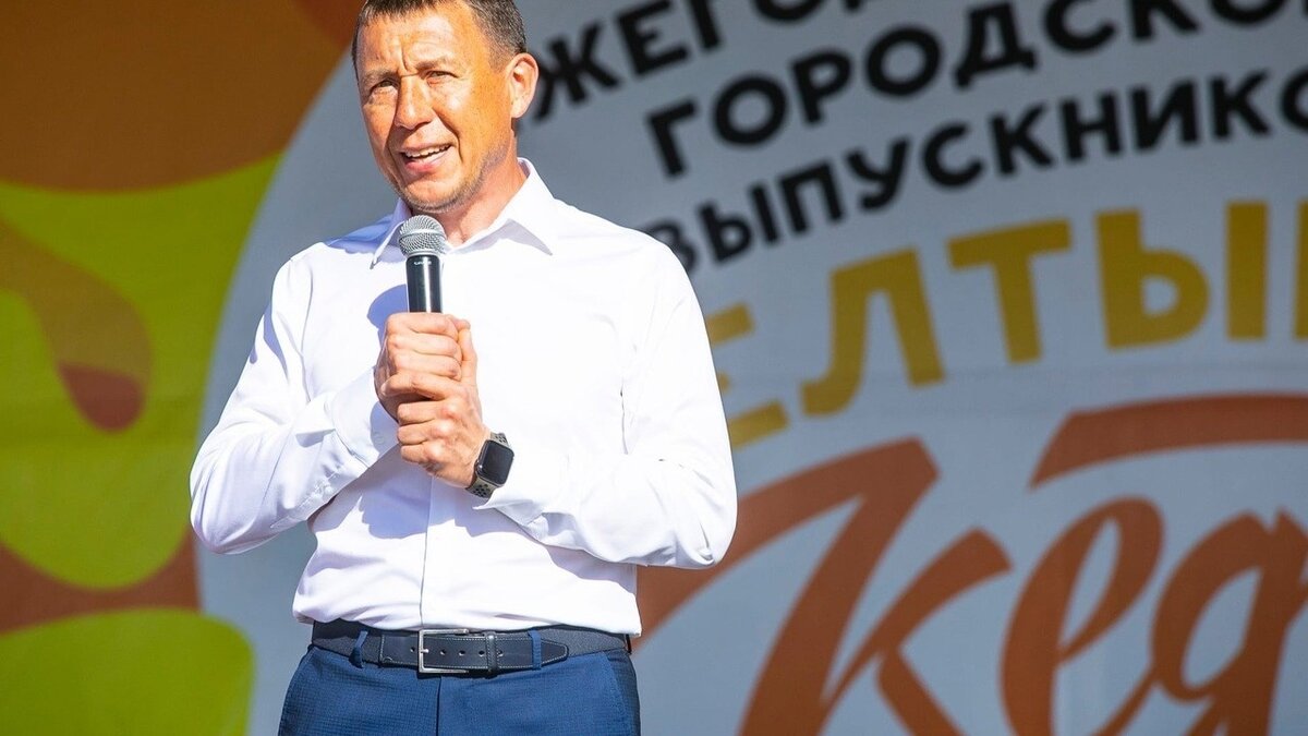     Глава исполнительного комитета Нижнекамского района Рамиль Муллин досрочно покинул свой пост. Соответствующее решение было приняло на Городском совете сегодня, 15 сентября.