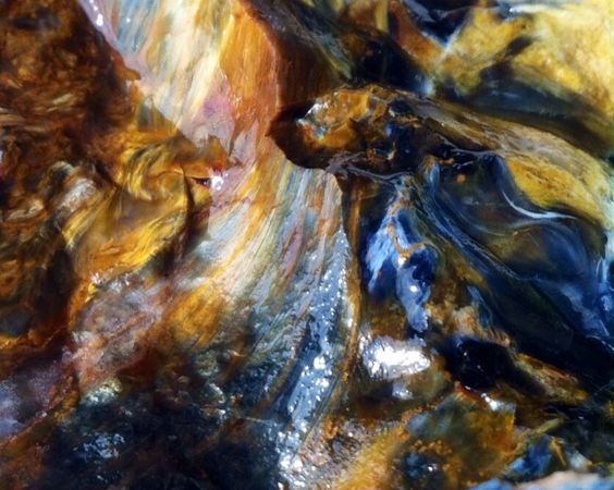 Шедевры природы. 10 живописных минералов, на которые можно смотреть бесконечно