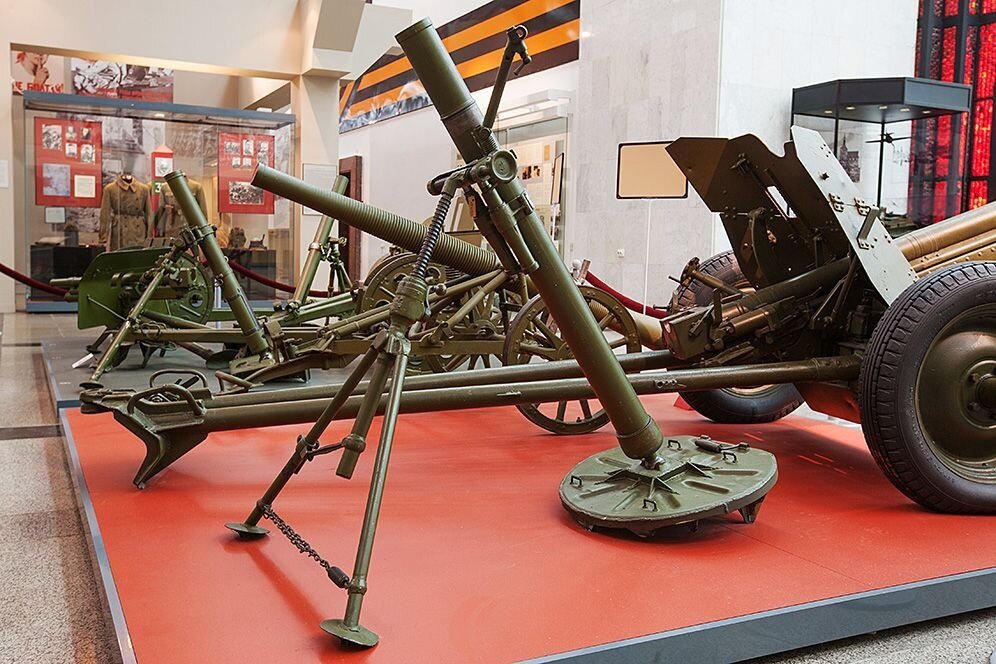 Классический советский 82-мм батальонный миномёт обр. 1937 года