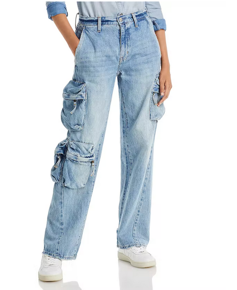 А вот такие модные карго вполне подойдут! Только носите их, если у вас стройные ноги. А то многочисленные карманы придадут лишнего объема.