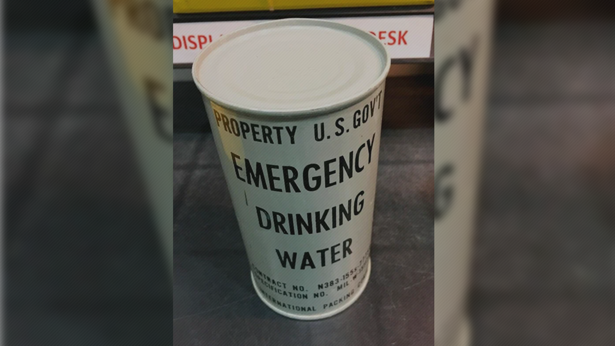 FLATFLIXXX [Американская банка с водой]